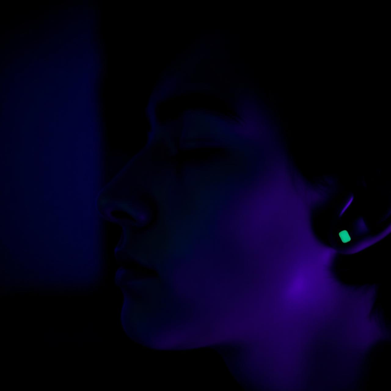 AirPods interacting with the Cauchy Hub — Ambient conversation.